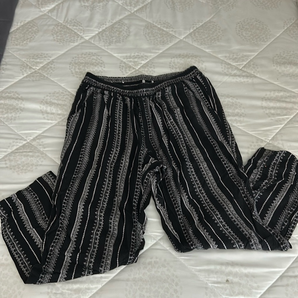 Small comfortable bottoms